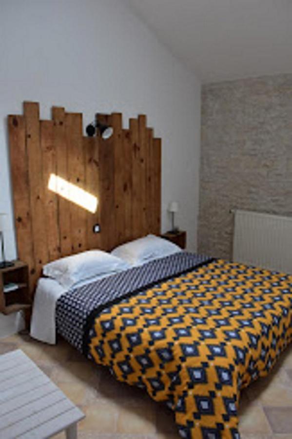 Le Logis De La Venise Verte Bed & Breakfast Saint-Hilaire-la-Palud Bagian luar foto