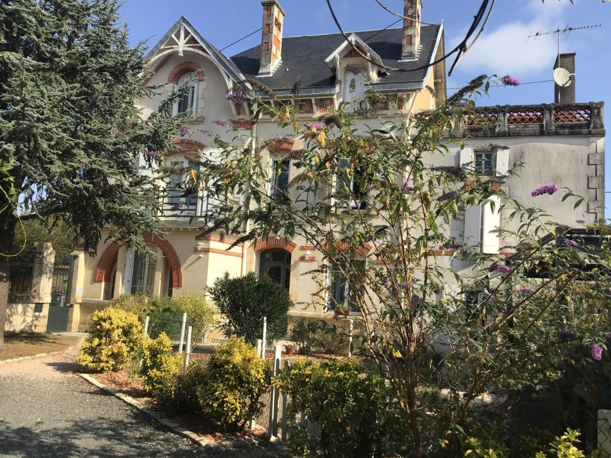 Le Logis De La Venise Verte Saint-Hilaire-la-Palud Bagian luar foto